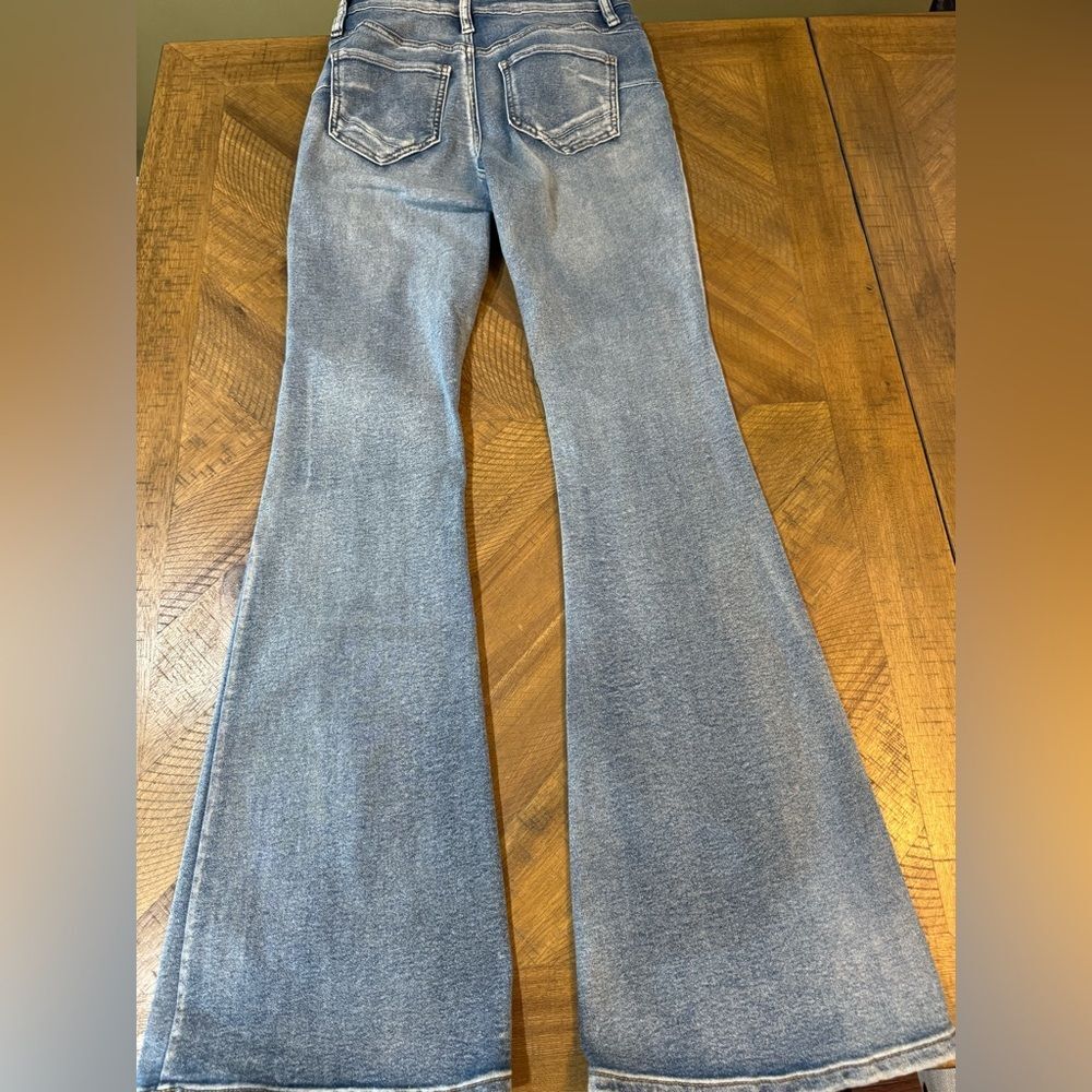 Fashion Nova Gemma Sculpting Stretch Vintage Wash High Waist Flare Jeans NWT - Picture 12 of 13